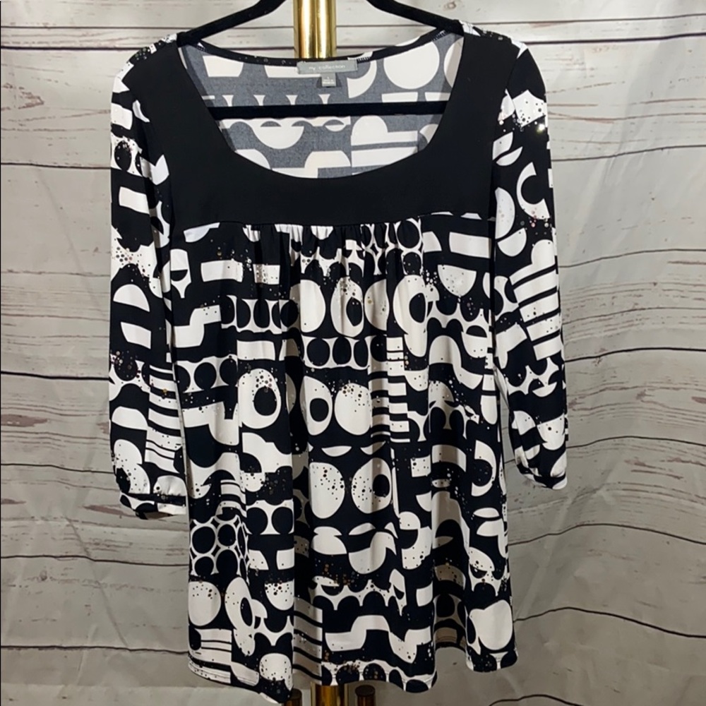 NY Collection B/W Geometric Sparkle Tunic Sz L